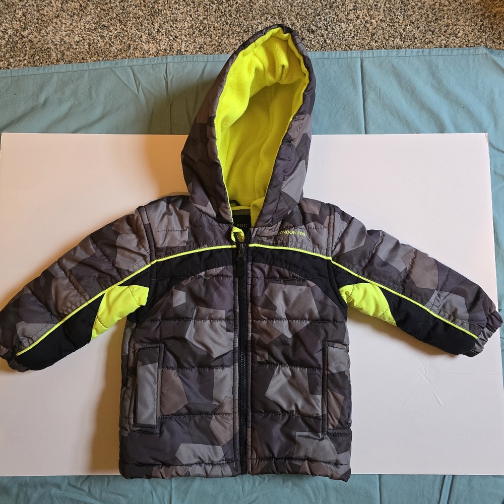 London Fog Toddler Puffer coat, size 2t, Grey camo